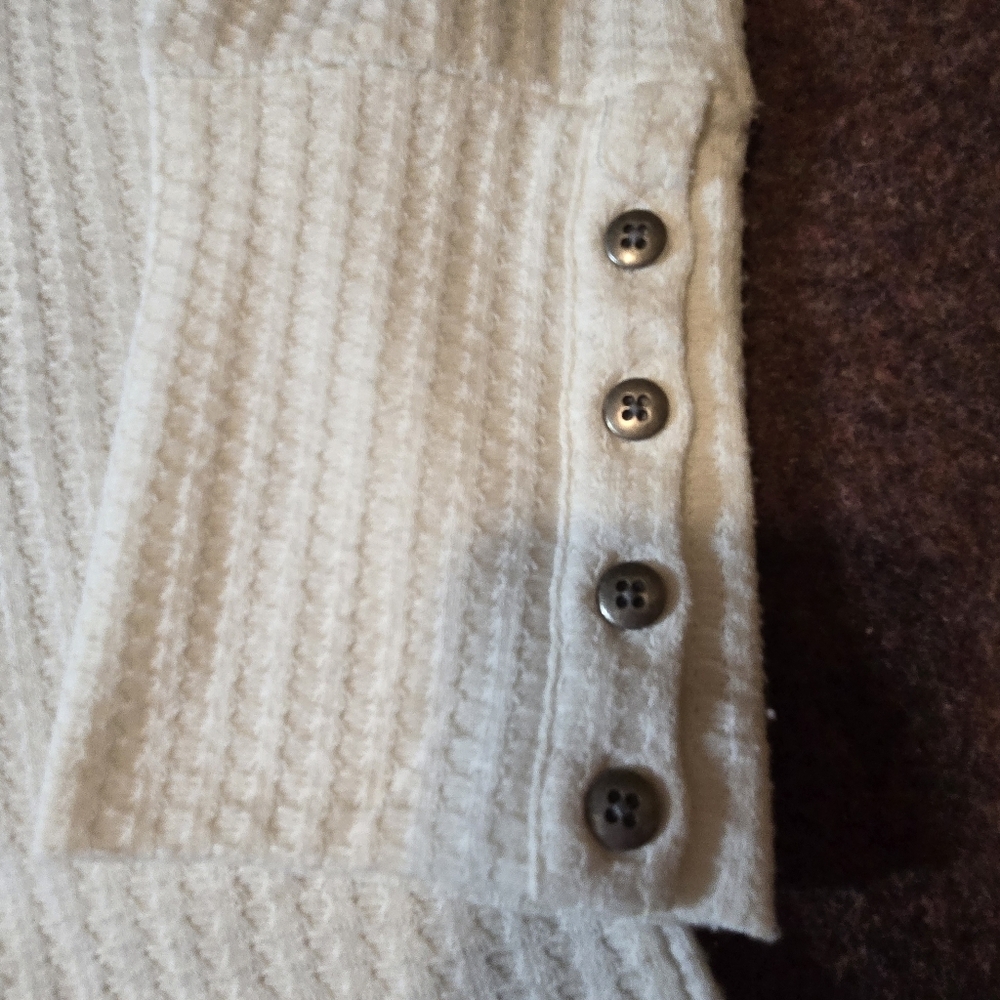 Chaser Ivory Waffle Henley XXL Has Some Armpit Greying - Picture 2 of 9